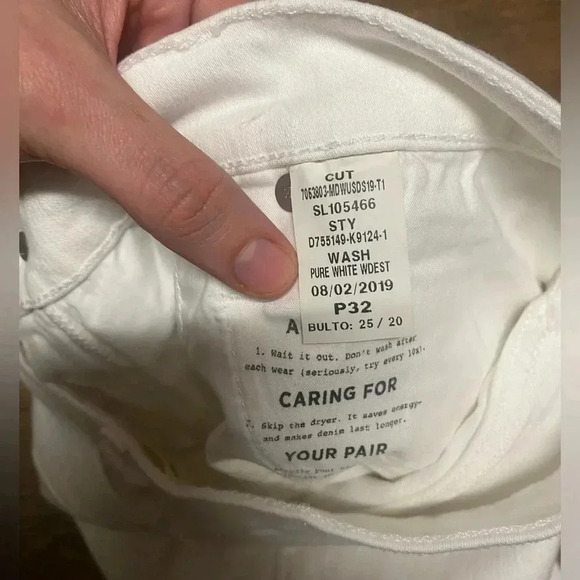 Madewell NWOT White Lightly Distressed High Rise Cropped Skinny Jeans Size 32P - Picture 6 of 8